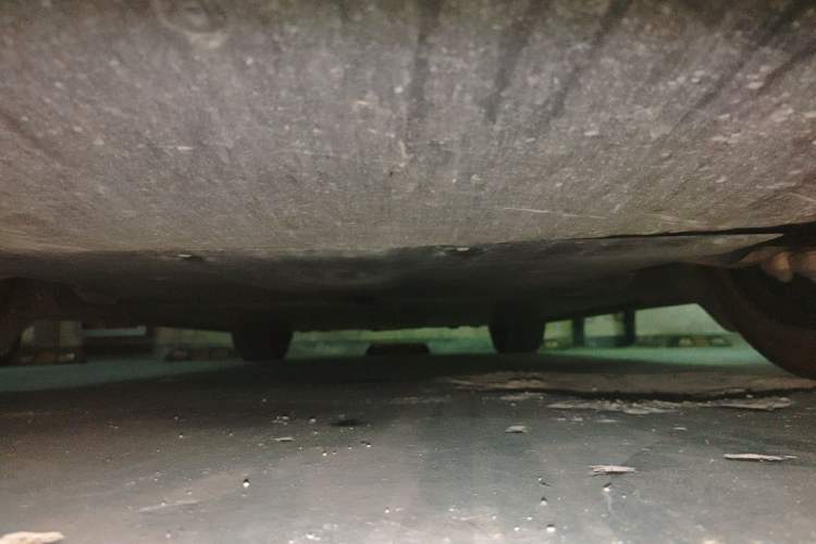 Used Tesla Model Y 2024 Rear-Wheel-Drive Version Chassis Front