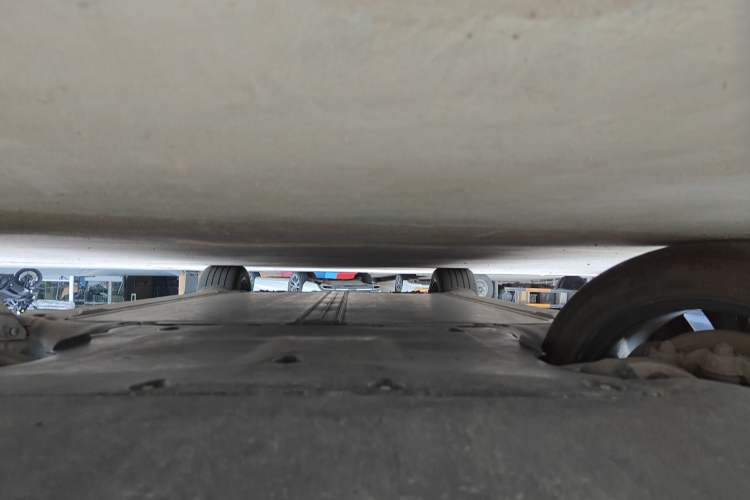 Used Tesla Model Y 2024 Rear-Wheel-Drive Version Chassis Front
