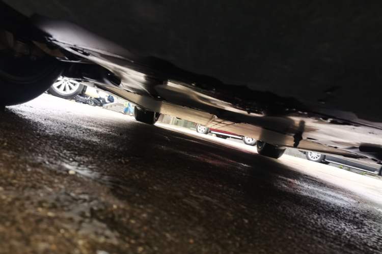 Used Tesla Model Y 2024 Rear-Wheel-Drive Version Chassis Front