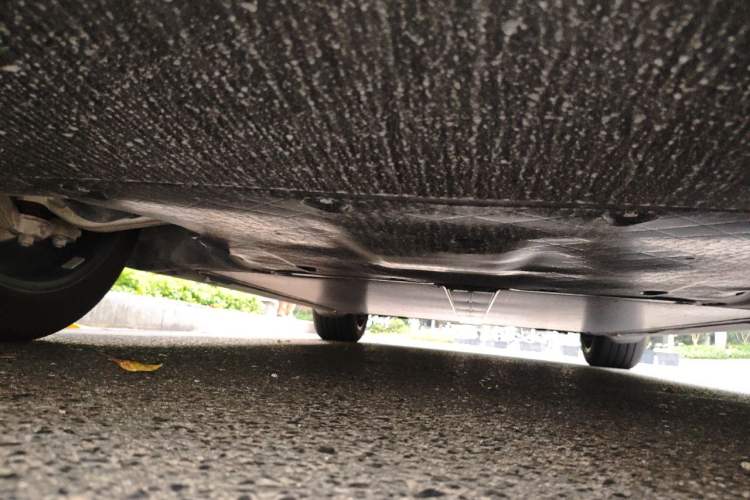 Used Tesla Model Y 2024 Rear-Wheel-Drive Version Chassis Front