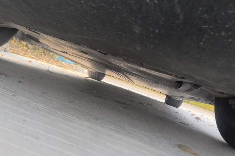 Used Tesla Model Y 2024 Rear-Wheel-Drive Version Chassis Front