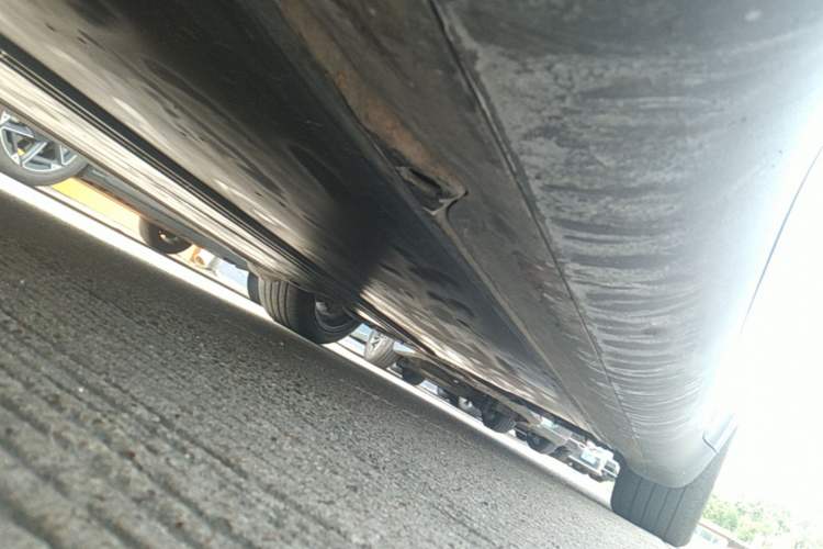 Used Tesla Model Y 2024 Rear-Wheel-Drive Version Chassis Front Left