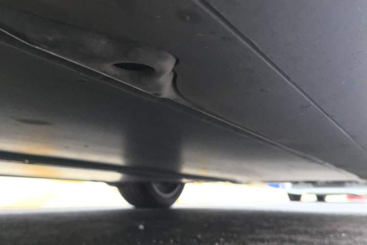Used Tesla Model Y 2024 Rear-Wheel-Drive Version Chassis Front Left