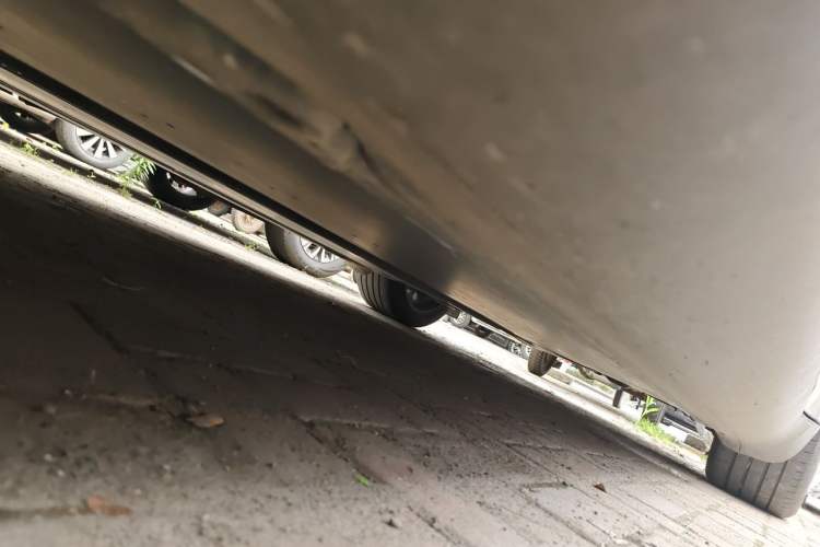 Used Tesla Model Y 2024 Rear-Wheel-Drive Version Chassis Front Left