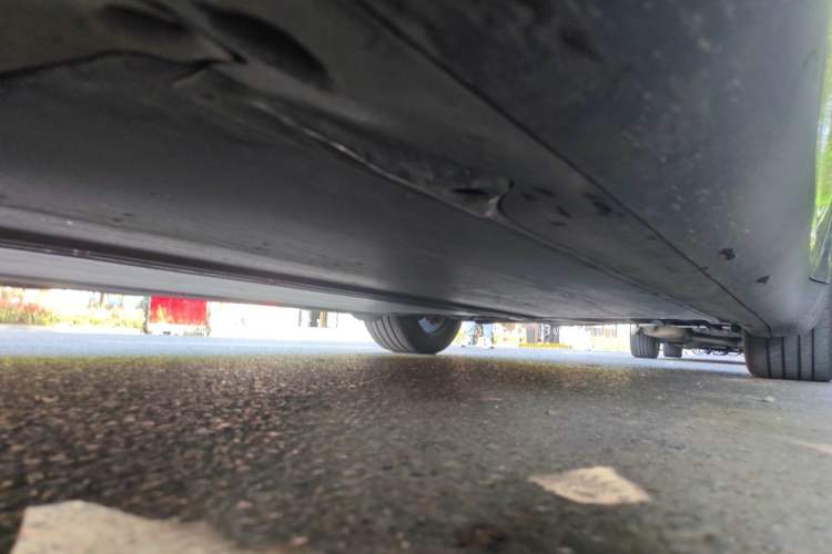 Used Tesla Model Y 2024 Rear-Wheel-Drive Version Chassis Front Left