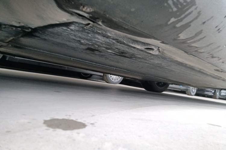 Used Tesla Model Y 2024 Rear-Wheel-Drive Version Chassis Front Left