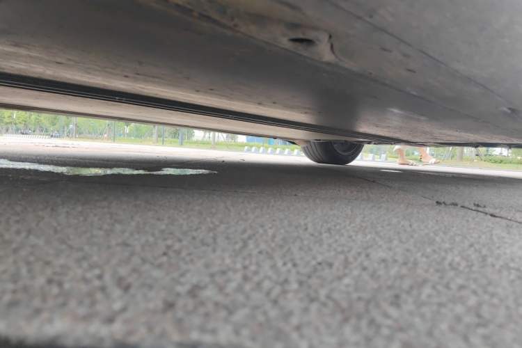 Used Tesla Model Y 2024 Rear-Wheel-Drive Version Chassis Front Left