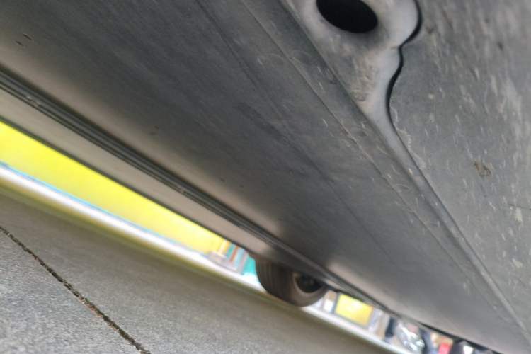 Used Tesla Model Y 2024 Rear-Wheel-Drive Version Chassis Front Left