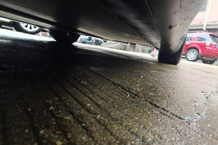 Used Tesla Model Y 2024 Rear-Wheel-Drive Version Chassis Front Left