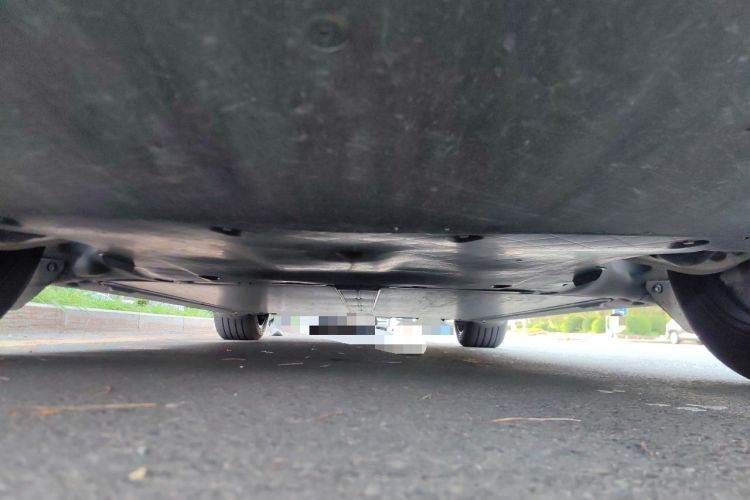 Used Tesla Model Y 2024 Rear-Wheel-Drive Version Chassis Front