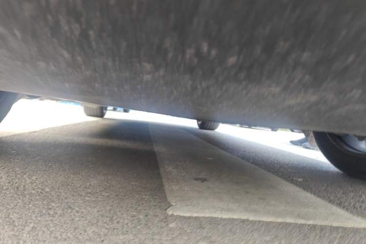 Used Tesla Model Y 2024 Rear-Wheel-Drive Version Chassis Front