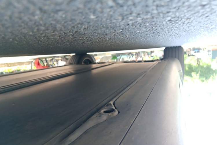 Used Tesla Model Y 2024 Rear-Wheel-Drive Version Chassis Front Right