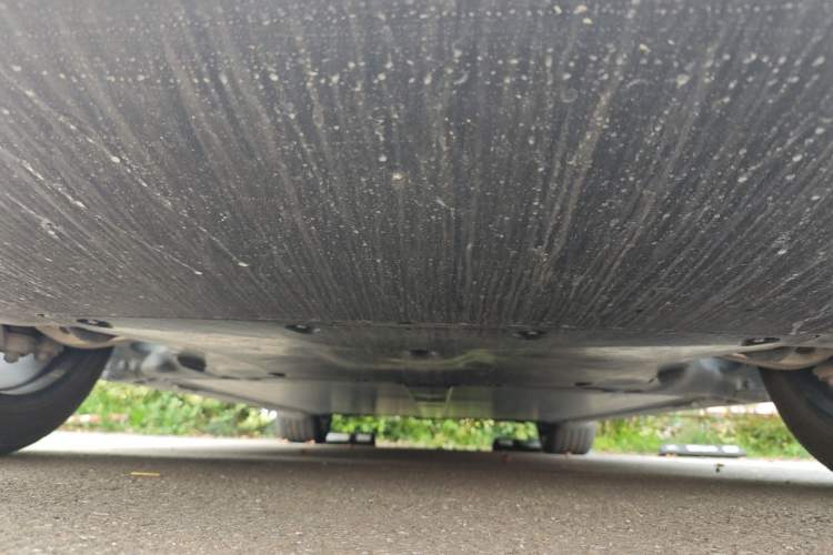 Used Tesla Model Y 2024 Rear-Wheel-Drive Version Chassis Front