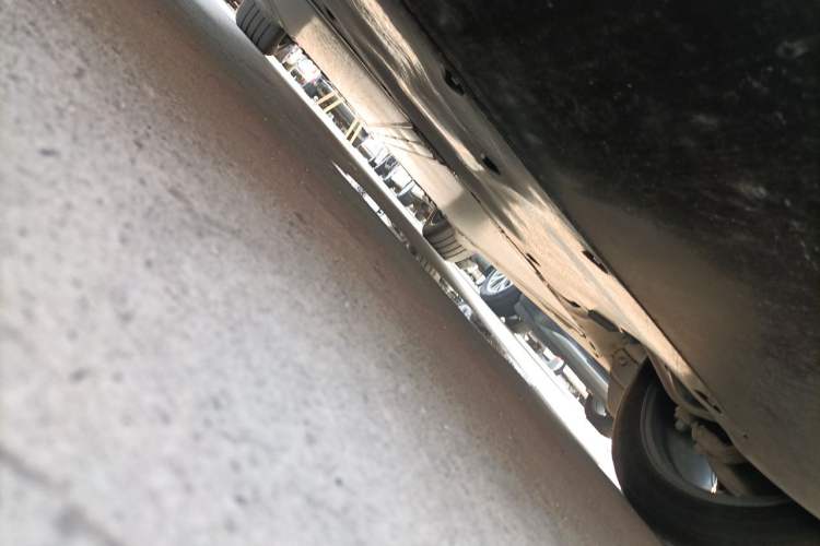 Used Tesla Model Y 2024 Rear-Wheel-Drive Version Chassis Front