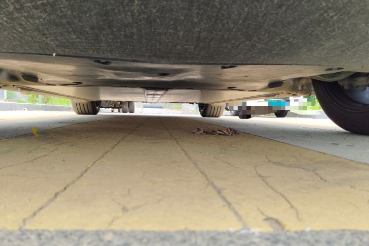 Used Tesla Model Y 2024 Rear-Wheel-Drive Version Chassis Front