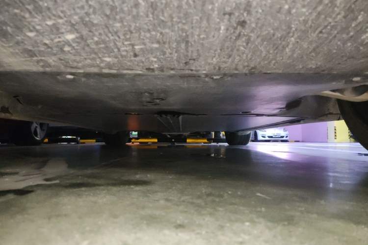 Used Tesla Model Y 2024 Rear-Wheel-Drive Version Chassis Front