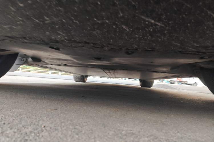 Used Tesla Model Y 2024 Rear-Wheel-Drive Version Chassis Front