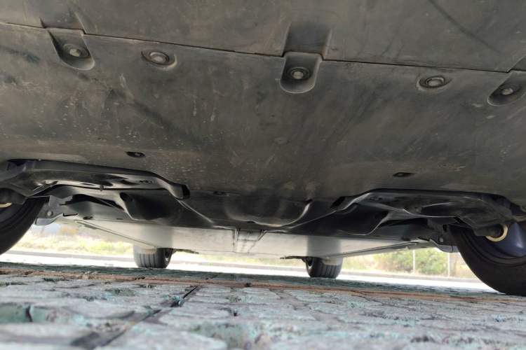 Used Tesla Model Y 2024 Long-Range All-Wheel-Drive Version Chassis Rear