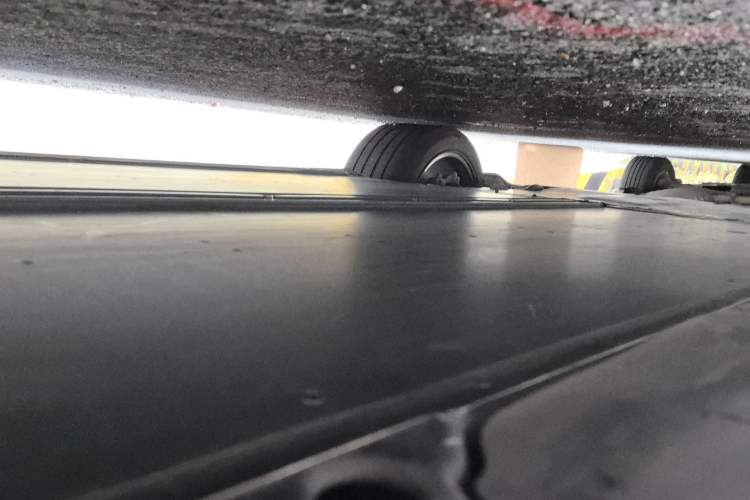 Used Tesla Model Y 2024 Rear-Wheel-Drive Version Chassis Rear Left