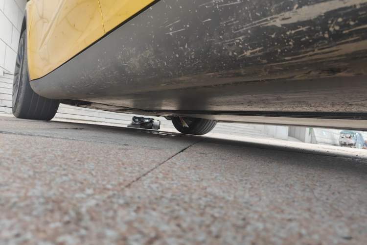 Used Tesla Model Y 2024 Rear-Wheel-Drive Version Chassis Rear Left