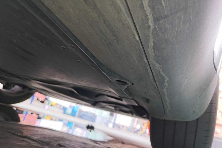 Used Tesla Model Y 2024 Rear-Wheel-Drive Version Chassis Rear Left