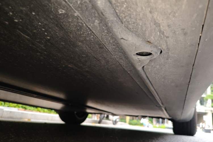 Used Tesla Model Y 2024 Rear-Wheel-Drive Version Chassis Rear Left