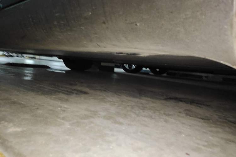 Used Tesla Model Y 2024 Rear-Wheel-Drive Version Chassis Rear Left