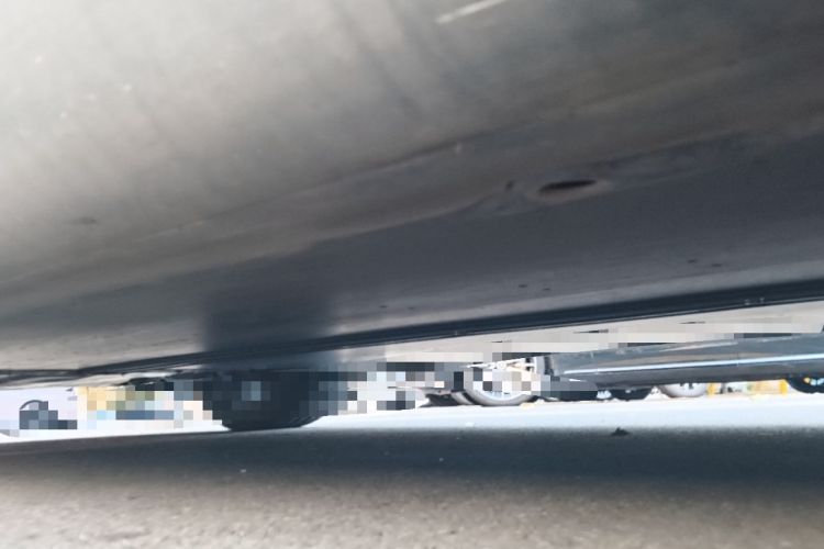 Used Tesla Model Y 2024 Long-Range All-Wheel-Drive Version Chassis Rear Left