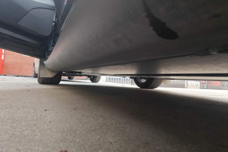 Used Tesla Model Y 2024 Rear-Wheel-Drive Version Chassis Rear Left
