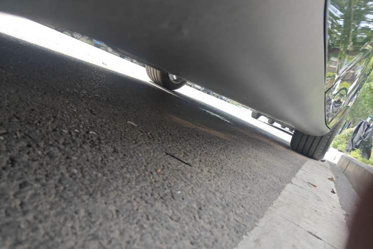 Used Tesla Model Y 2024 Rear-Wheel-Drive Version Chassis Rear Right