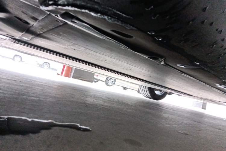 Used Tesla Model Y 2024 Rear-Wheel-Drive Version Chassis Rear Right