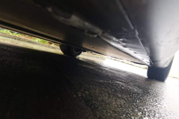 Used Tesla Model Y 2024 Rear-Wheel-Drive Version Chassis Rear Right