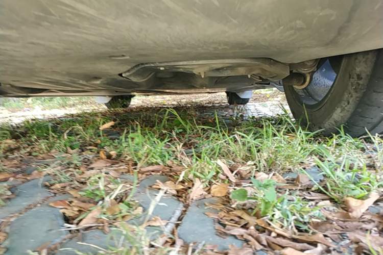 Used Tesla Model Y 2024 Long-Range All-Wheel-Drive Version Chassis Rear Right