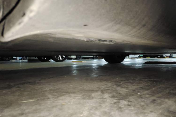Used Tesla Model Y 2024 Rear-Wheel-Drive Version Chassis Rear Right