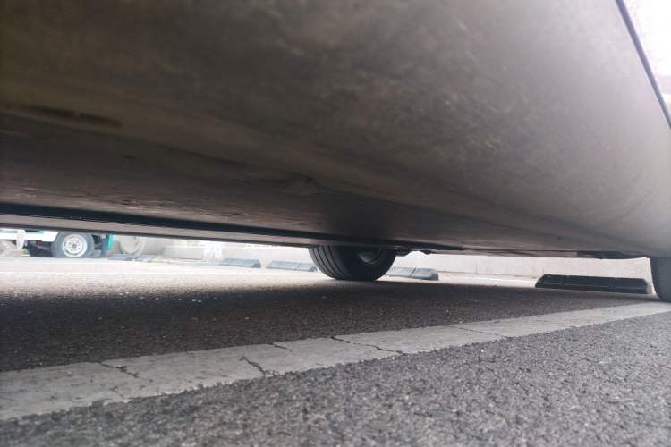 Used Tesla Model Y 2024 Rear-Wheel-Drive Version Chassis Rear Right