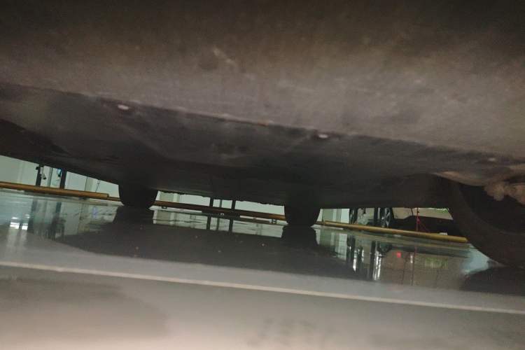 Used Tesla Model Y 2024 Rear-Wheel-Drive Version Chassis Rear