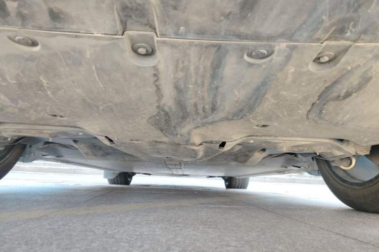 Used Tesla Model Y 2024 Long-Range All-Wheel-Drive Version Chassis Rear
