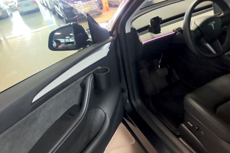 Used Tesla Model Y 2024 Rear-Wheel-Drive Version Driver Seat