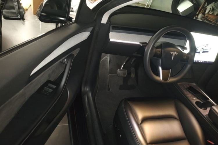 Used Tesla Model Y 2024 Rear-Wheel-Drive Version Driver Seat