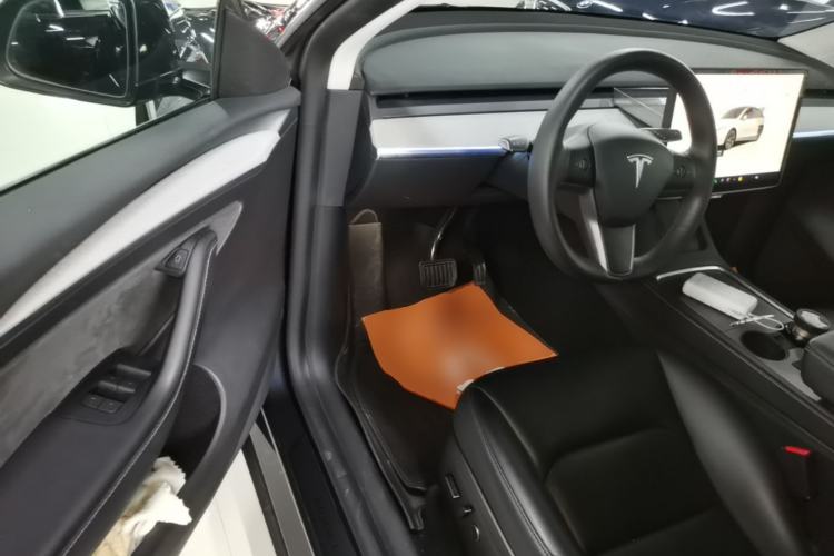 Used Tesla Model Y 2024 Rear-Wheel-Drive Version Driver Seat