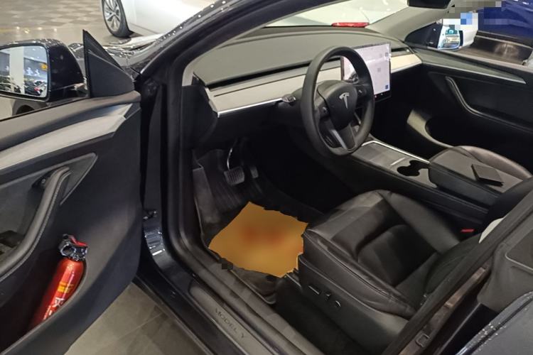 Used Tesla Model Y 2024 Rear-Wheel-Drive Version Driver Seat