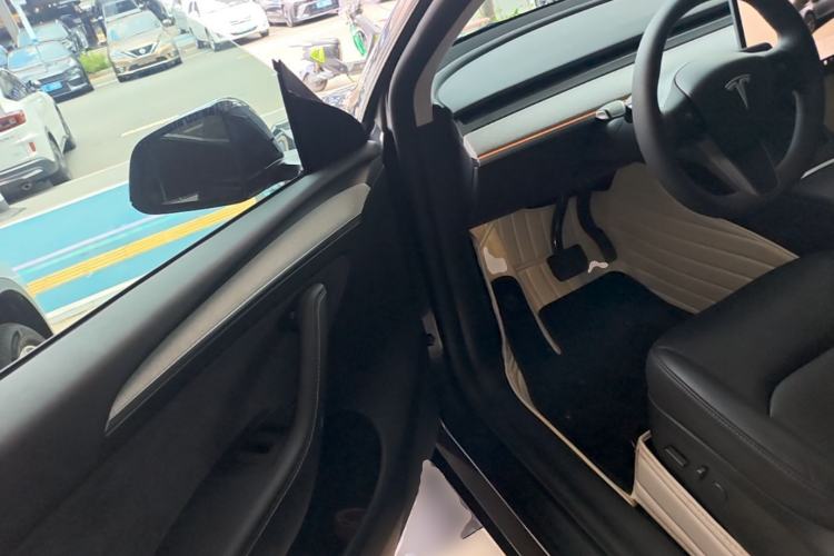 Used Tesla Model Y 2024 Rear-Wheel-Drive Version Driver Seat