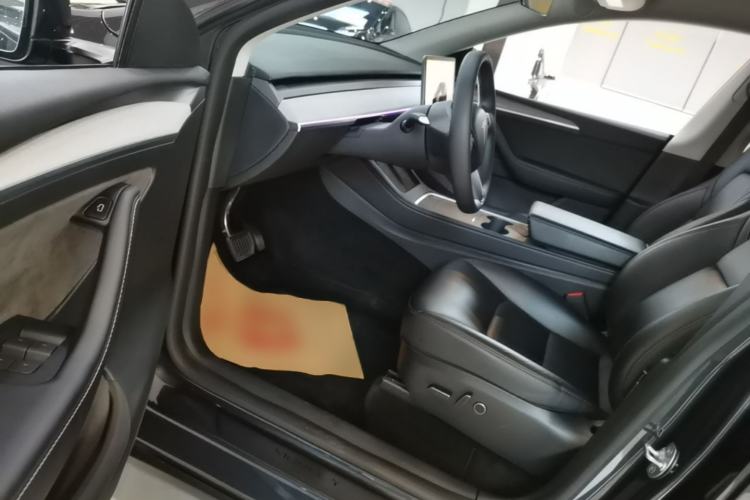 Used Tesla Model Y 2024 Rear-Wheel-Drive Version Driver Seat