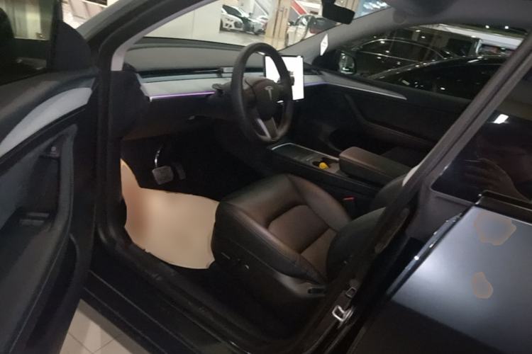 Used Tesla Model Y 2024 Rear-Wheel-Drive Version Driver Seat