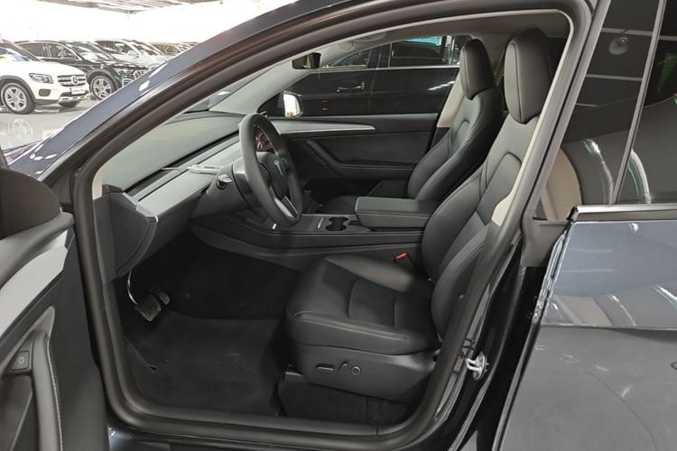 Used Tesla Model Y 2024 Rear-Wheel-Drive Version Driver Seat