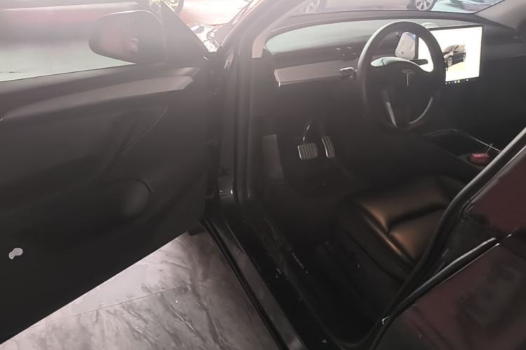 Used Tesla Model Y 2024 Rear-Wheel-Drive Version Driver Seat