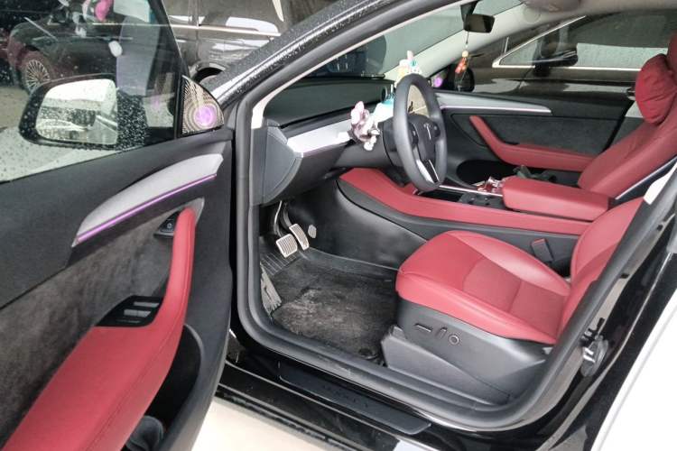 Used Tesla Model Y 2024 Rear-Wheel-Drive Version Driver Seat