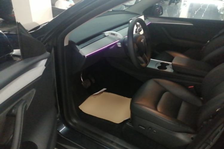 Used Tesla Model Y 2024 Rear-Wheel-Drive Version Driver Seat