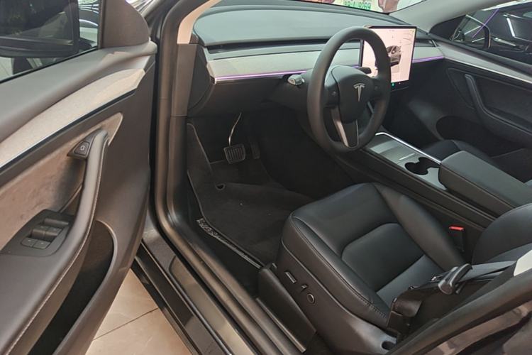 Used Tesla Model Y 2024 Rear-Wheel-Drive Version Driver Seat