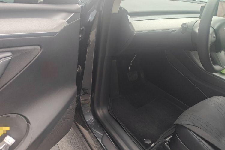 Used Tesla Model Y 2024 Rear-Wheel-Drive Version Driver Seat